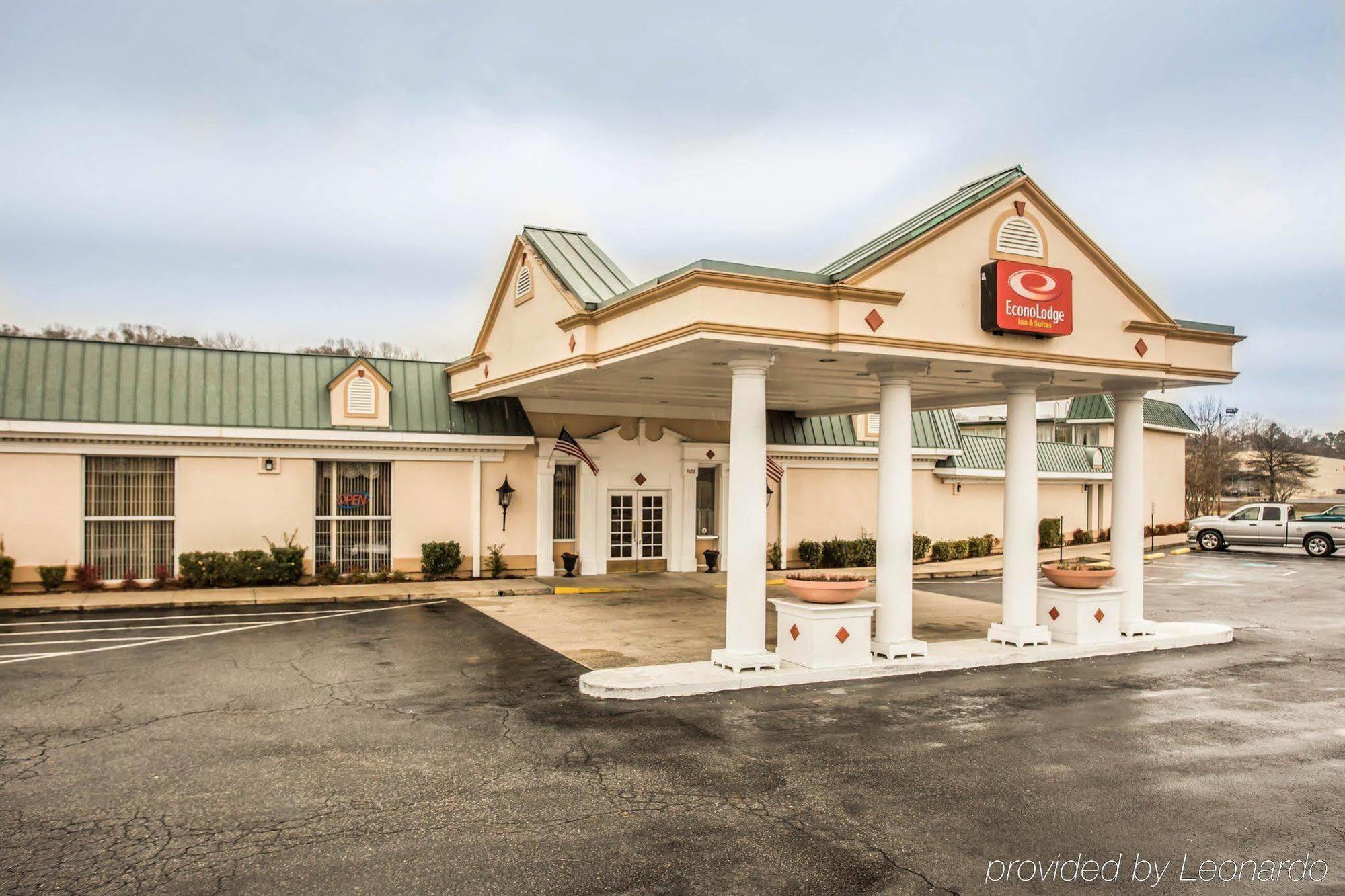 Econo Lodge Inn & Suites Ламбертон Экстерьер фото